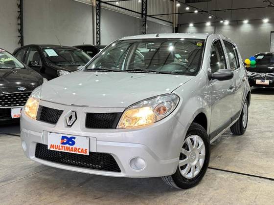 RENAULT SANDERO 1.0 EXPRESSION 16V FLEX 4P MANUAL RENAULT SANDERO 1.0 EXPRESSION 16V FLEX 4P MANUAL